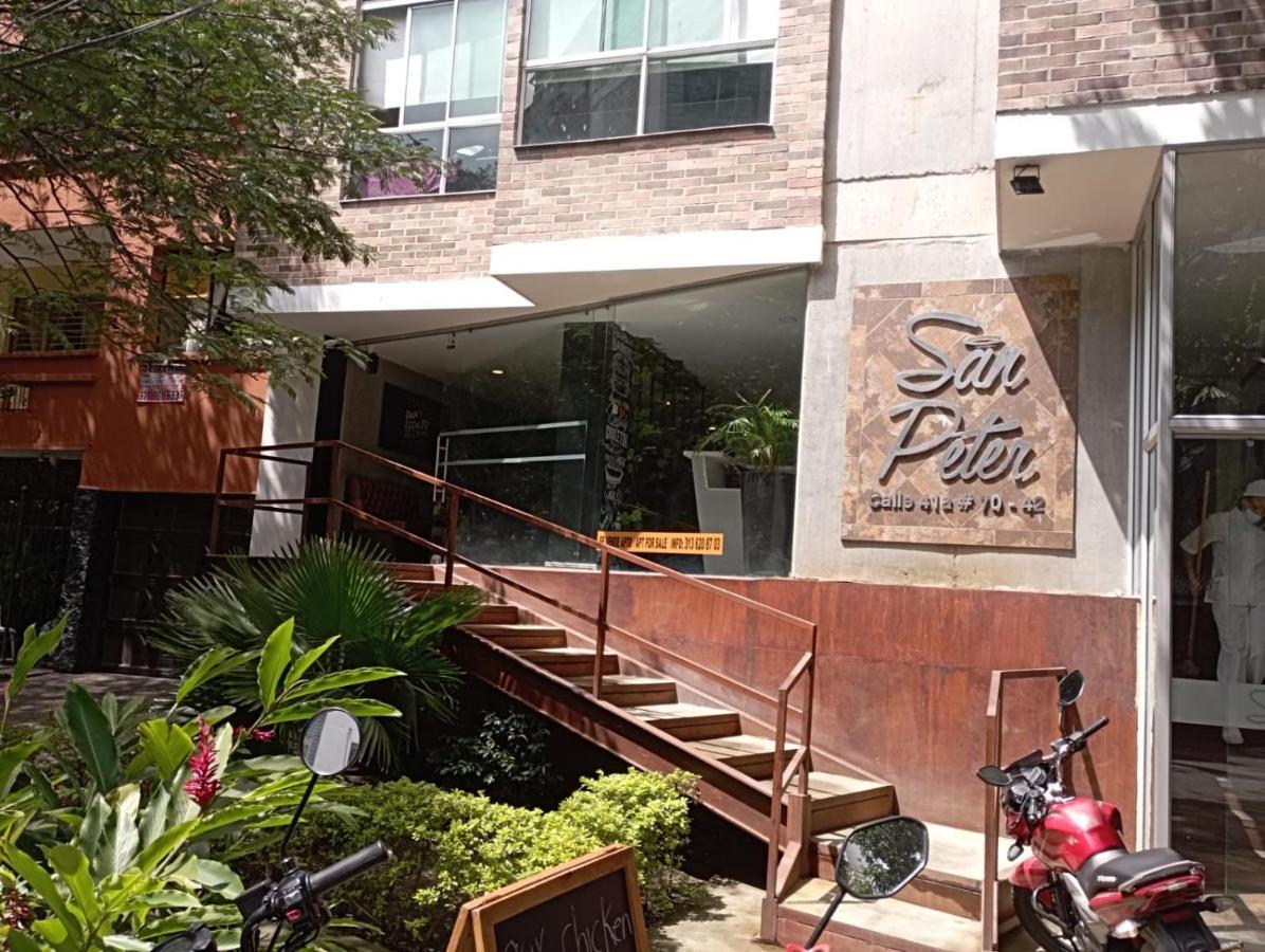Beautiful & Comfortable Apartment In Laureles Medellin Exterior photo